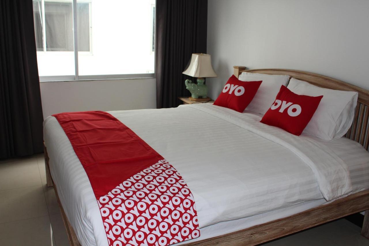 Oyo 75409 Premium The Family Hotel Chiang Mai Extérieur photo