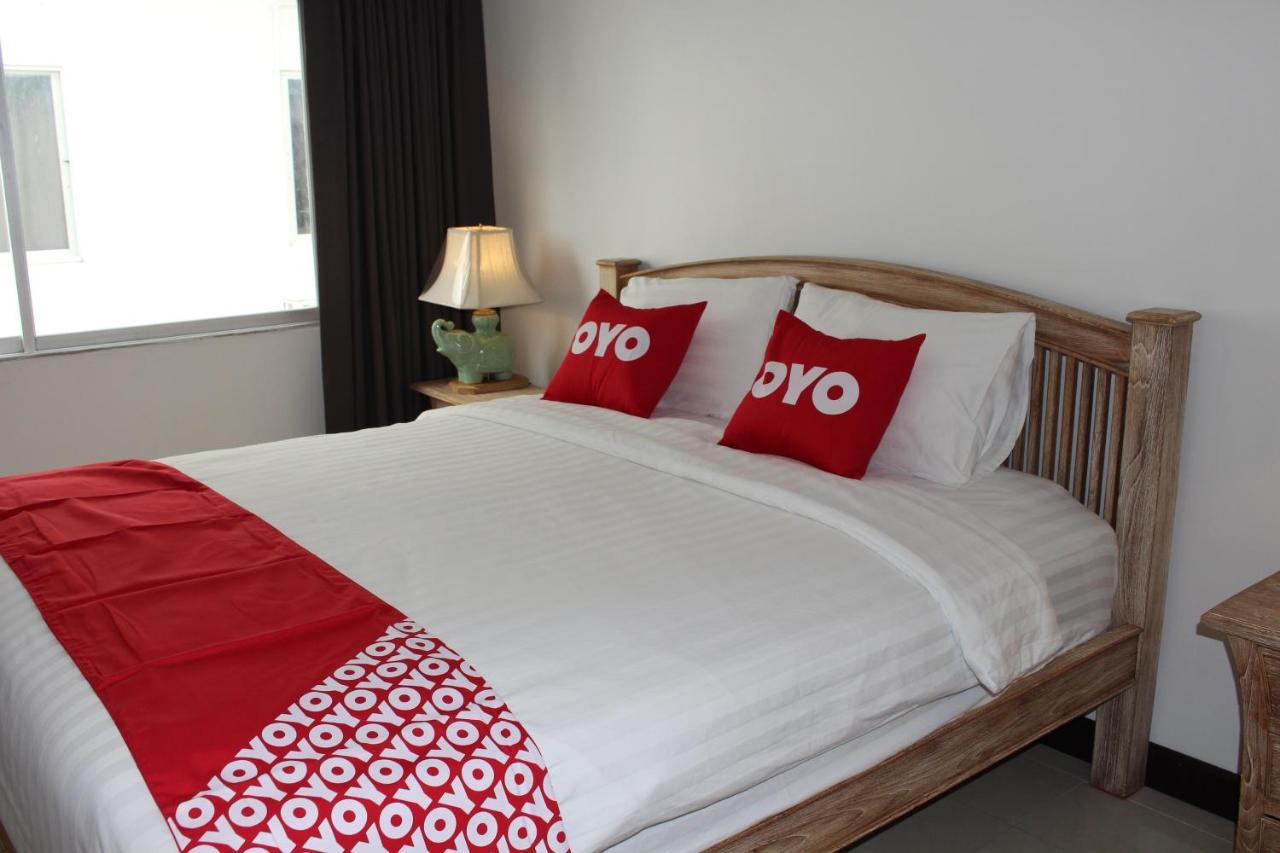 Oyo 75409 Premium The Family Hotel Chiang Mai Extérieur photo